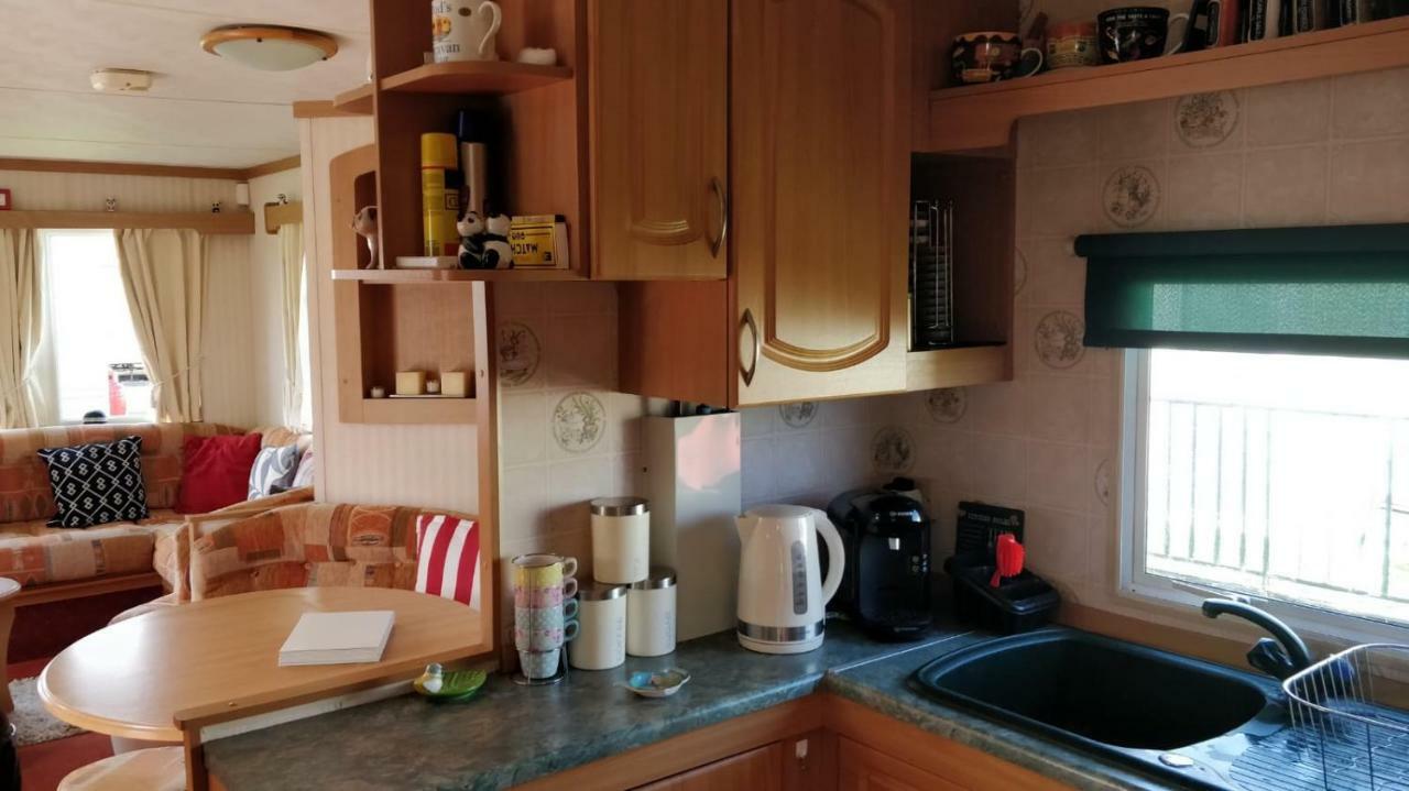 8 Berth Sealands Hotel Инголдмелс Екстериор снимка