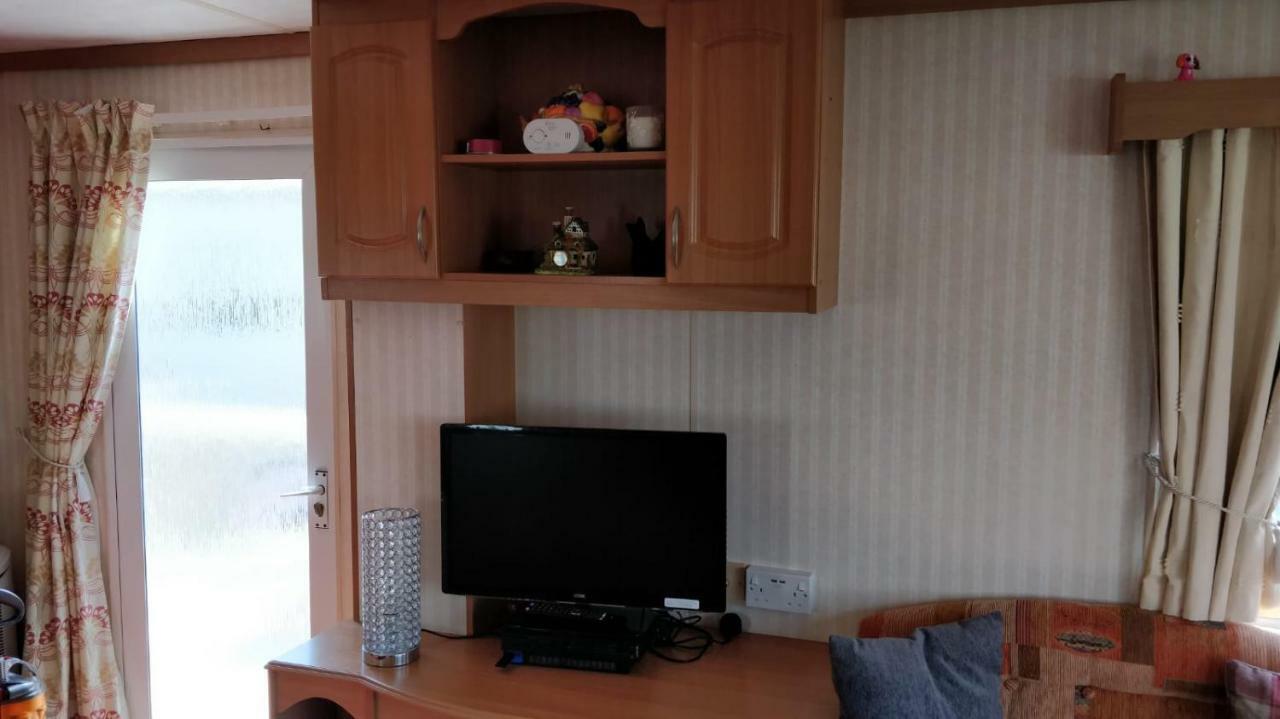 8 Berth Sealands Hotel Инголдмелс Екстериор снимка